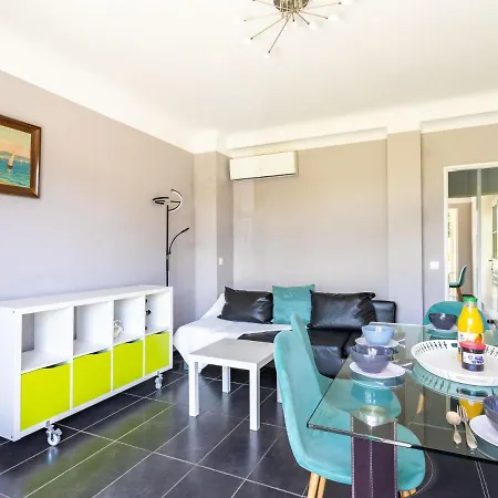 Appartamento Boutin By Interhome Le Lavandou